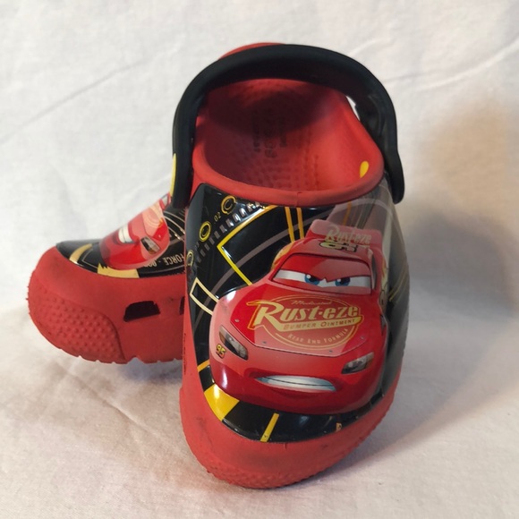 SOLD CROCS Lighting McQueen Cars C 6 Red light up - Picture 3 of 8